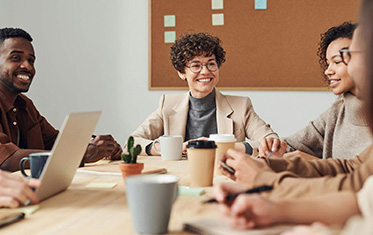 Managing People and Promoting Collaboration